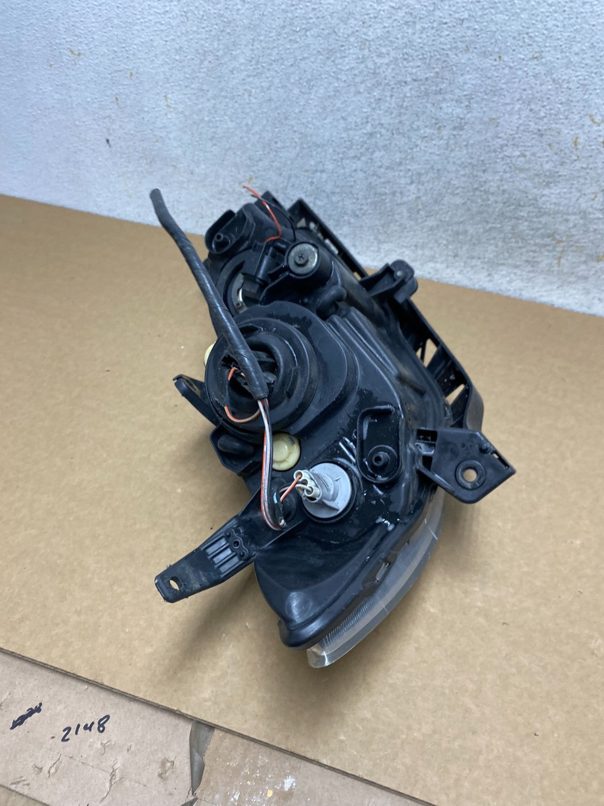 2004 to 2009 Mazda 3 Sedan Left Driver LH Side Headlight AI2575 DW7