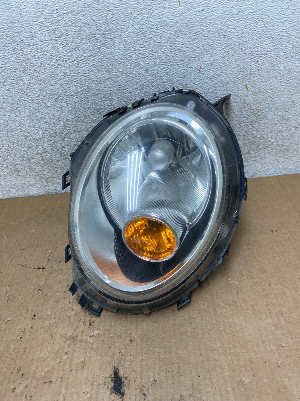 2007 to 2013 Mini Cooper Left Driver Lh Side Headlight Halogen AI8922 DW0