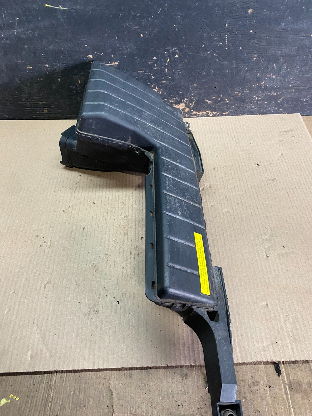 2009 to 2014 Nissan Murano Upper Air Intake Duct U7304 DG2