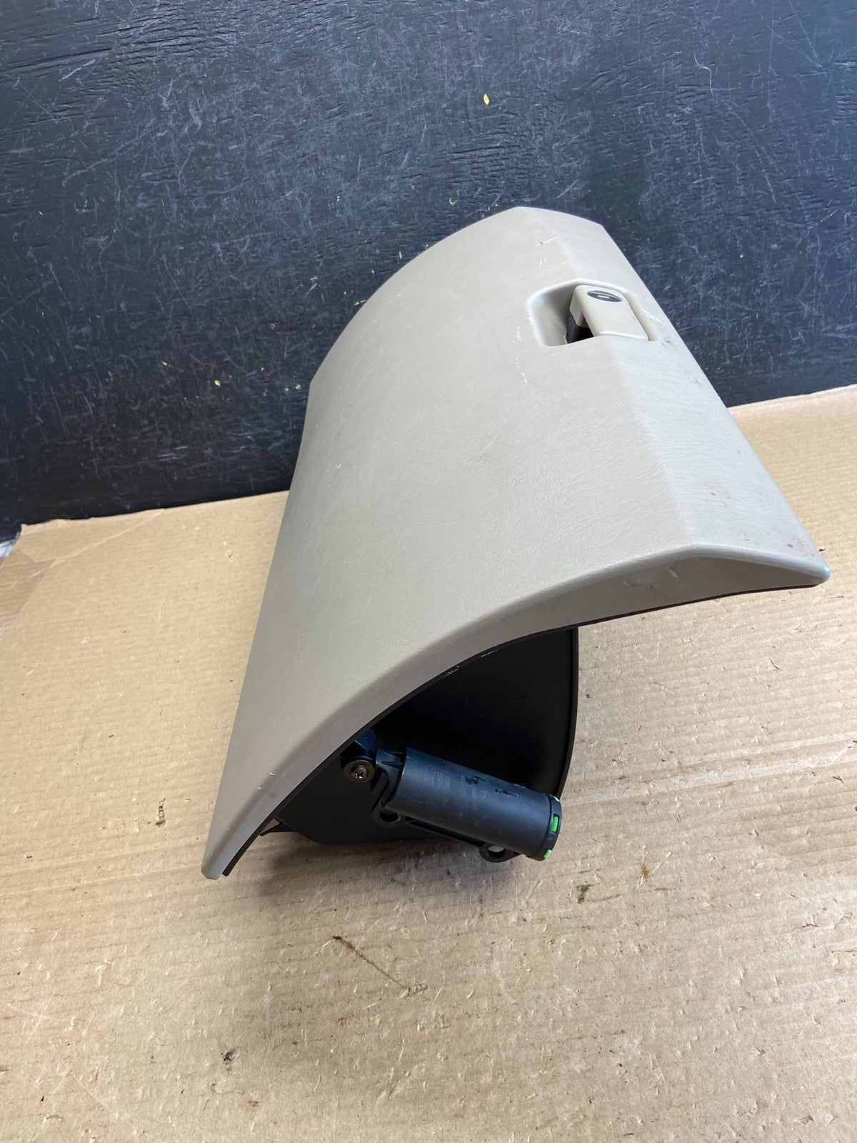 2003-2009 Toyota 4Runner Front Right Passenger Storage Glove Box ah3537 DG2