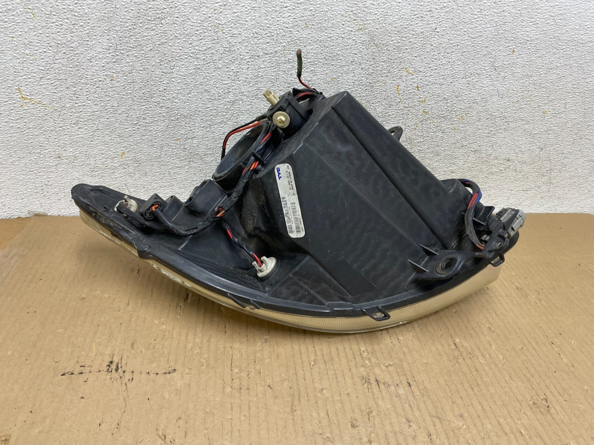 2007-2009 Nissan Sentra Halogen Right Passenger RH Side Headlight TYC AH3077 DW6