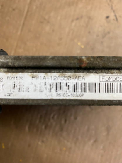 2005 Ford Crown Victoria 4.6L Engine Computer Module 5W1A-12A650-AEA D6240 DG13