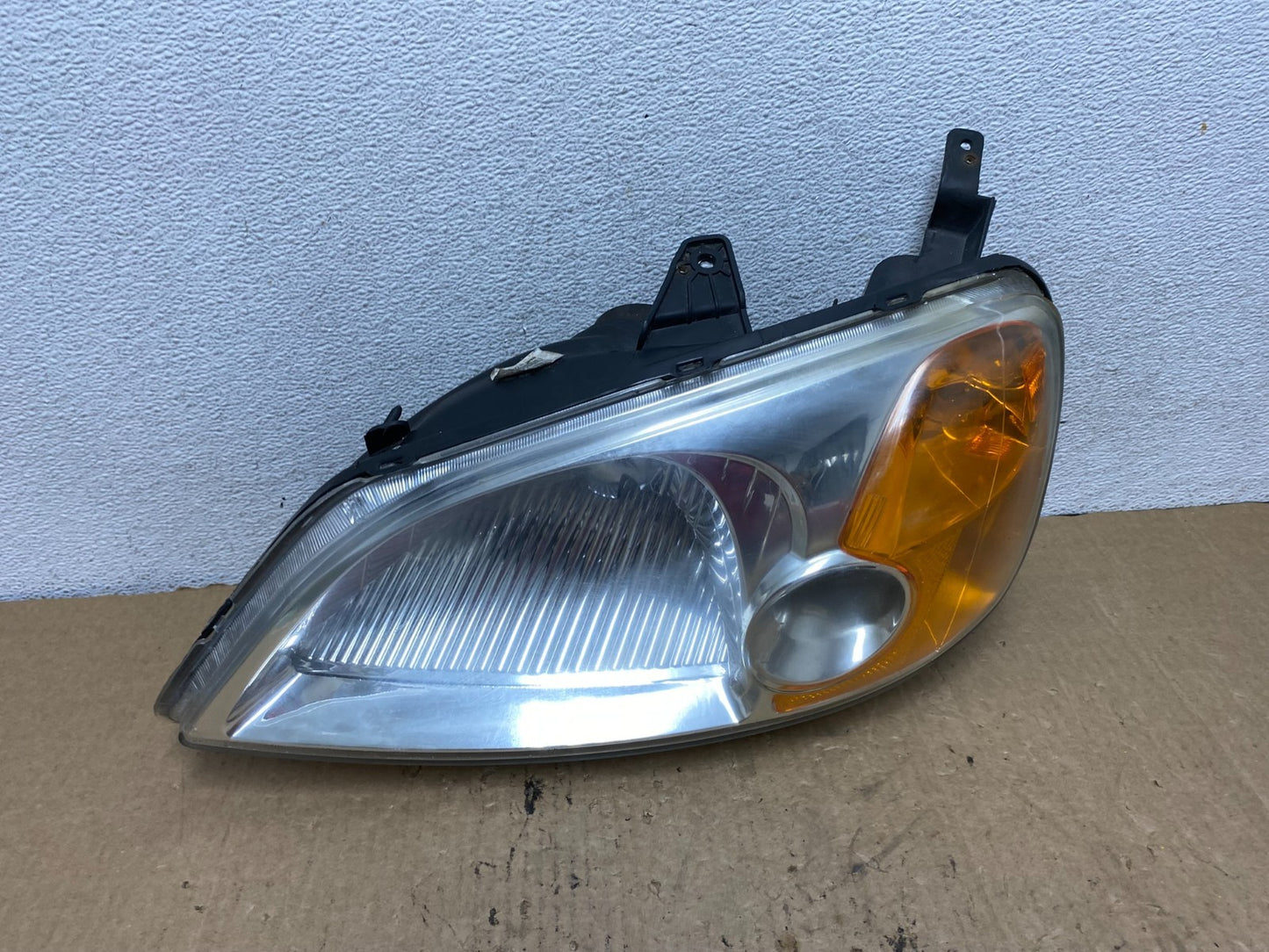2001 - 2003 Honda Civic Coupe Headlight Halogen Left Driver LH AG2399 DW0