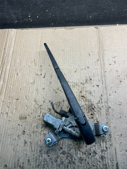 2014-2021 Dodge Durango  Tailgate Back Door Rear Wiper Motor Wiper X3992 DG0