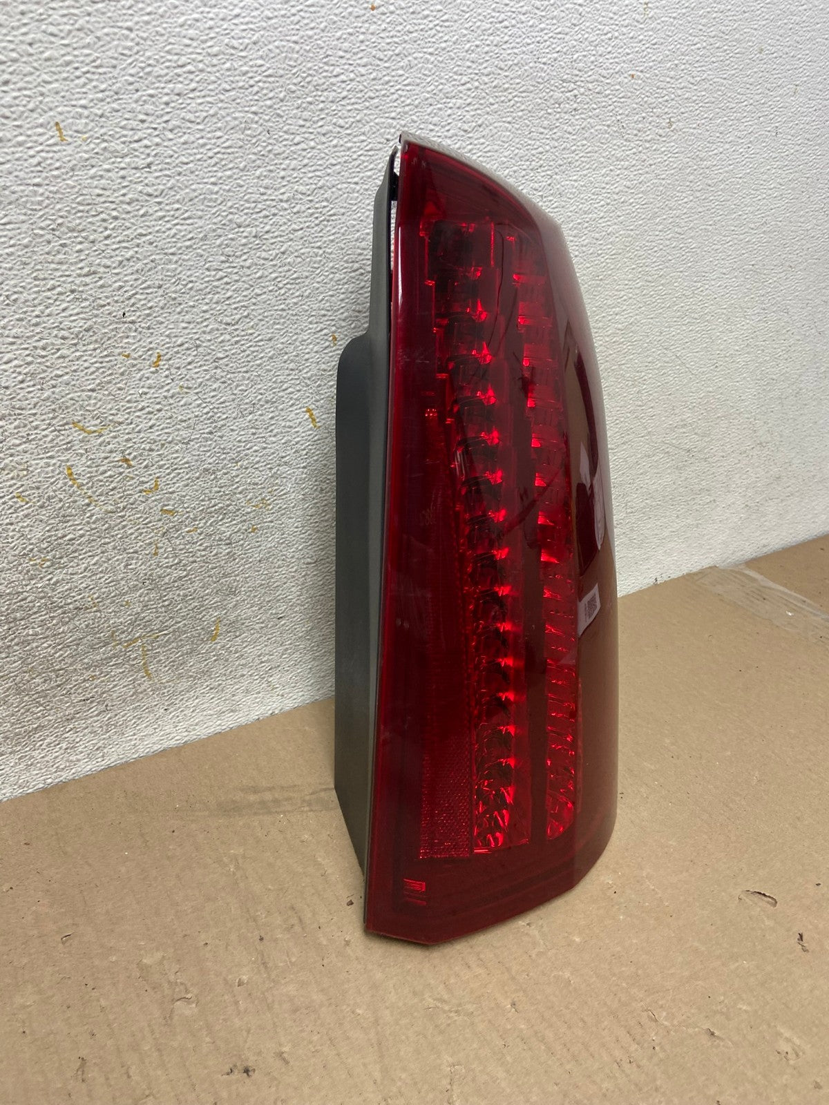 2005 2006 2007 Cadillac STS Right Passenger RH Side Tail Light AH6817 LK2