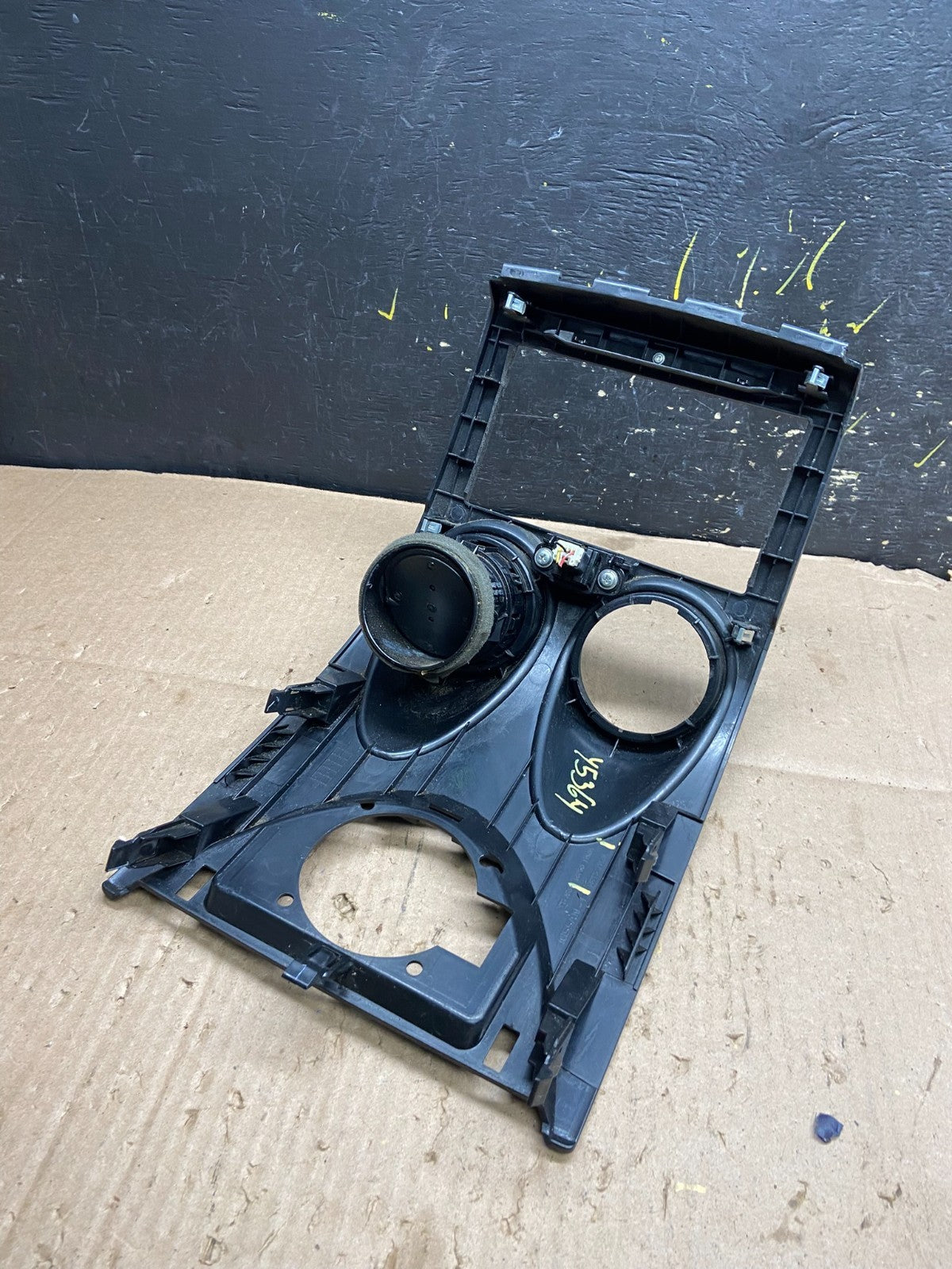 OEM 2011 2012 2013 Nissan Rogue Dash Upper Center Radio Bezel Trim Y5364 DG4