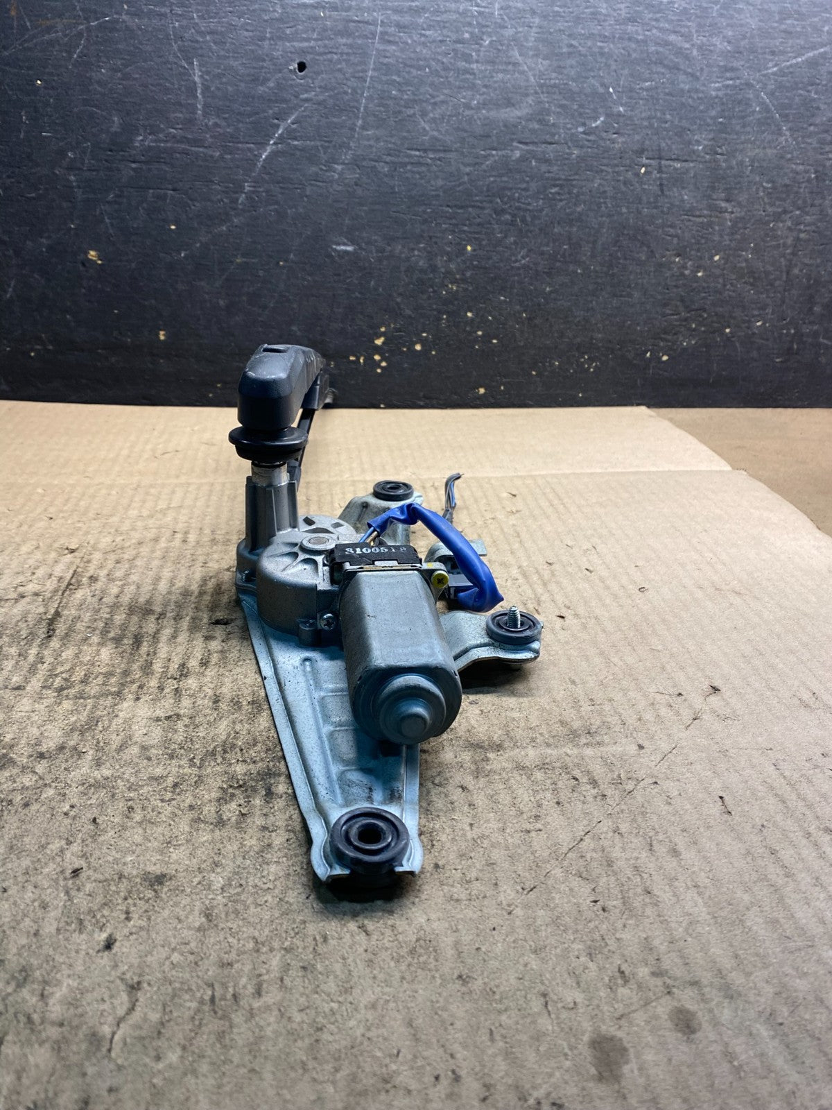 2010-2013 Kia Soul Rear Glass Windshield Wiper Motor Z4981 DG4
