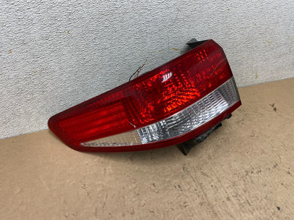 2003 to 2004 Honda Accord Sedan Left Driver Lh Side Tail light Q2799 DW2