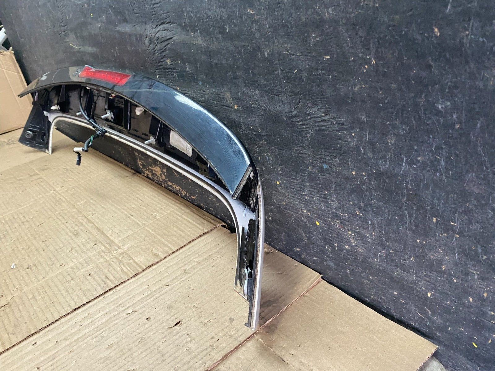 2015-2020 Chevrolet Trax Liftgate Upper Rear Spoiler Wing OEM V3347 DG7