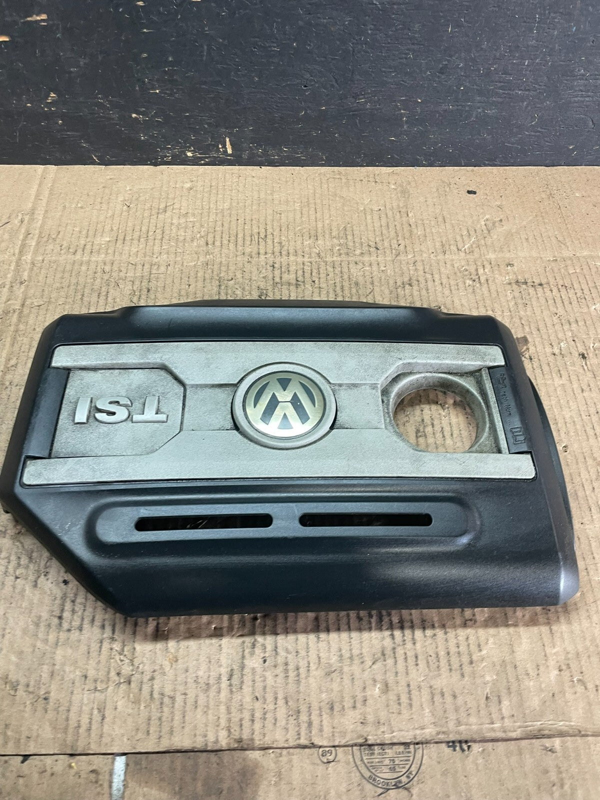 2005-2010 Volkswagen Mk5 2.0 TSI Passat Jetta Engine Cover M9125 PS1