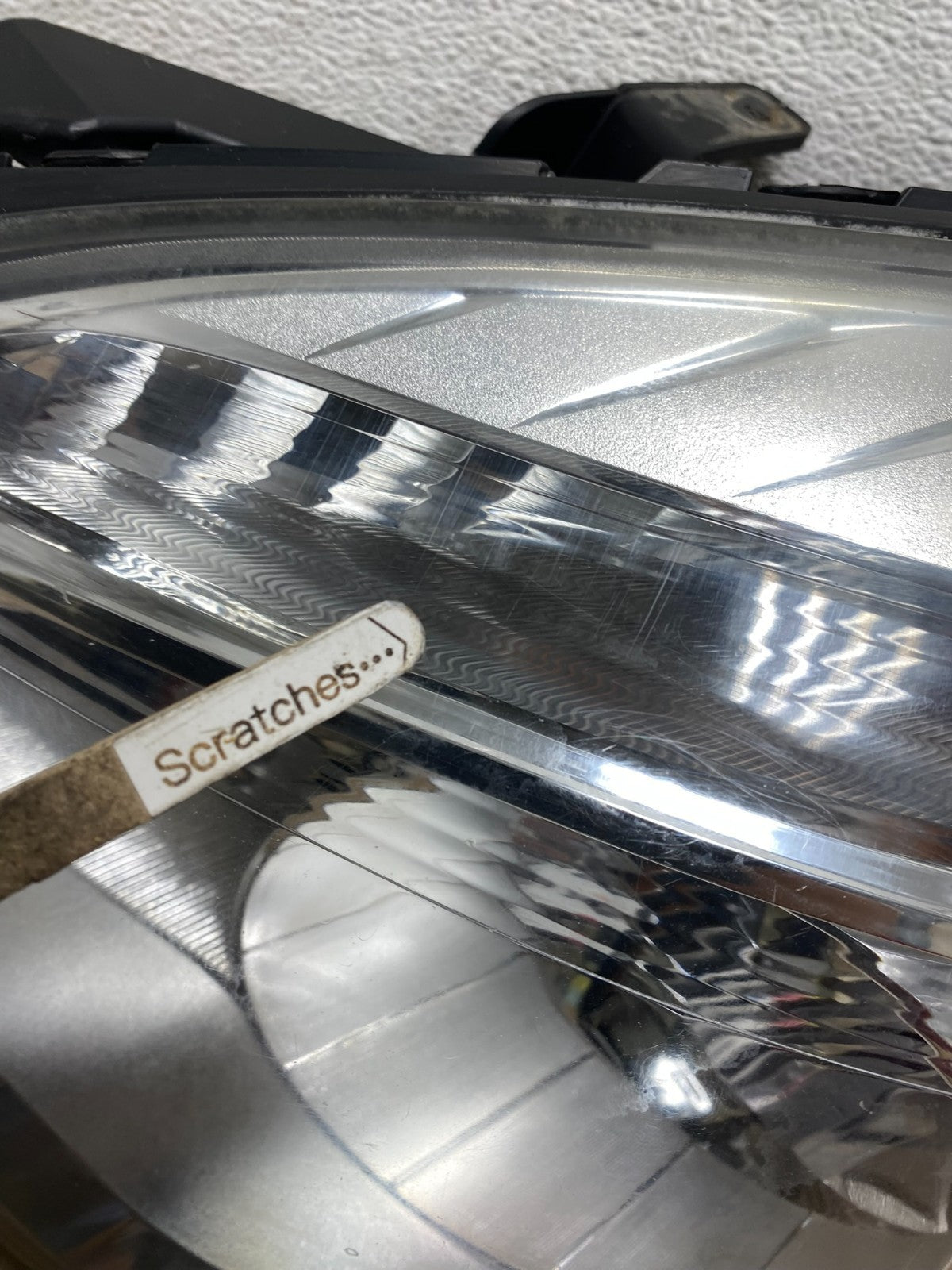 2010-2015 Chevrolet Equinox Halogen Headlight Left Driver LH Side AG2343 DW3