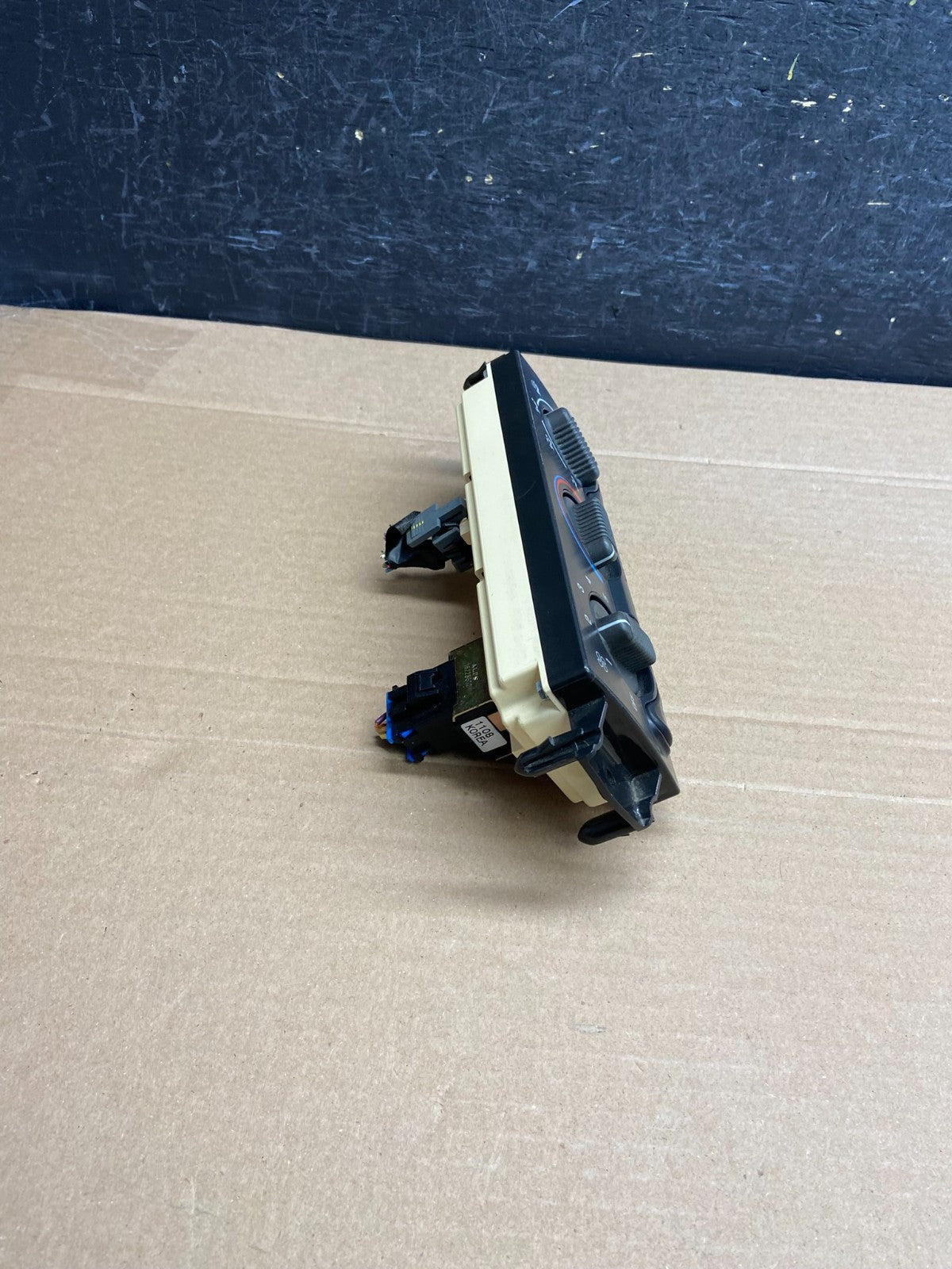 1999-2001 Chevrolet Tahoe AC Climate Control HVAC Rear Window Defogger ag0461 DG1