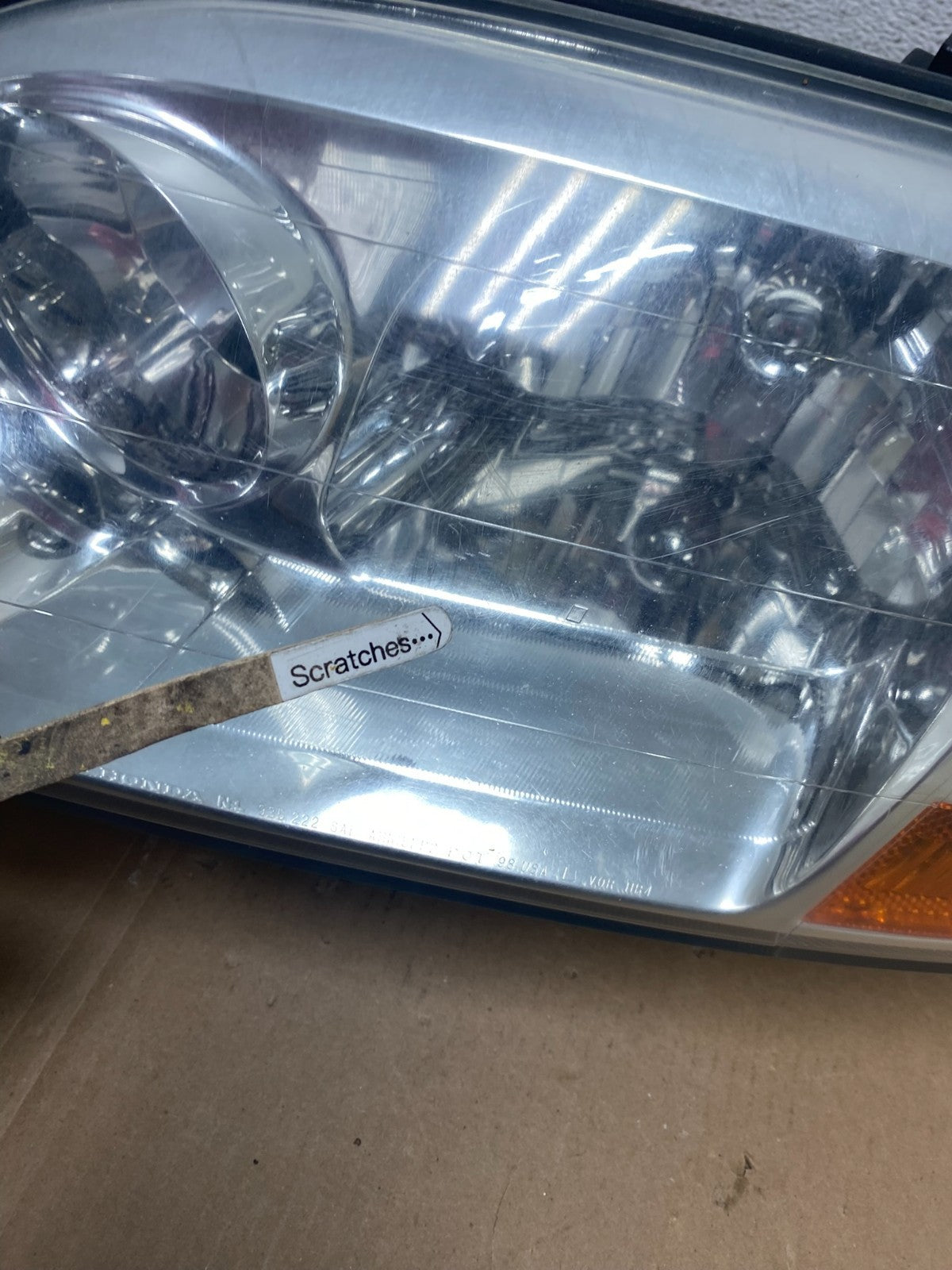 2001 to 2003 Acura MDX Left Driver LH Halogen Headlight AD7879 DW3