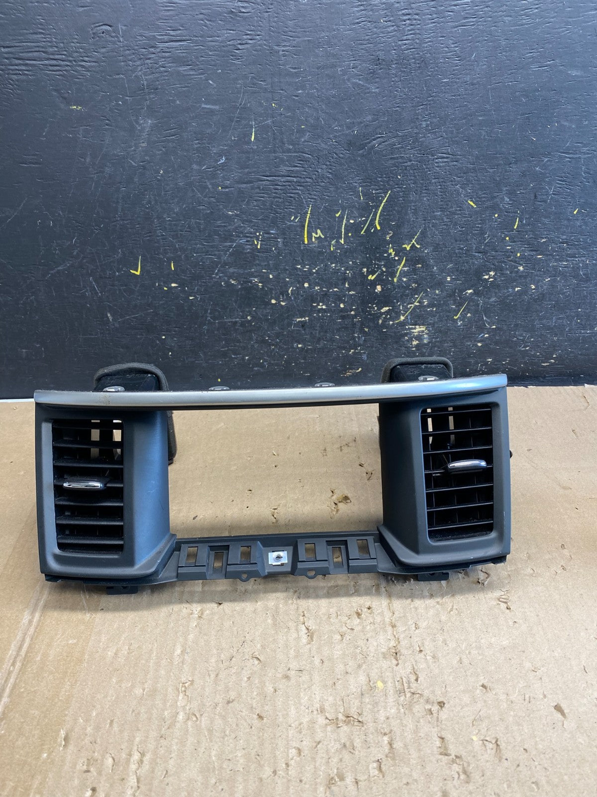 2013 to 2020 Nissan Pathfinder Center Dash Radio Trim Bezel  Surround ab2231 DG0
