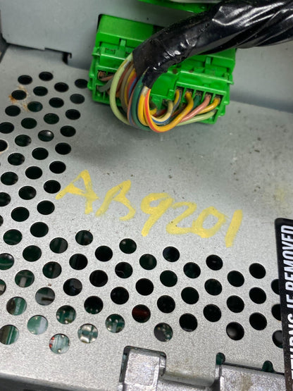 2003 to 2007 Honda Accord Radio CD Player Climate Control Switch AB92017