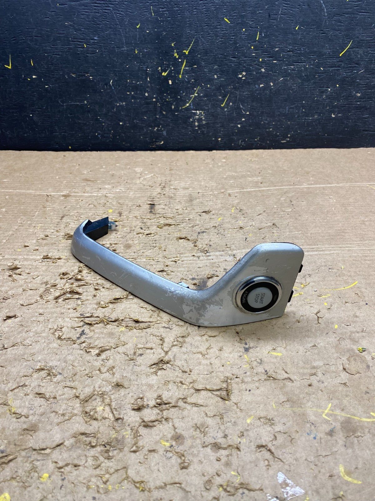 2009 - 2014 Nissan Murano Engine Ignition Start Switch Trim Bezel OEM X1504 DG0