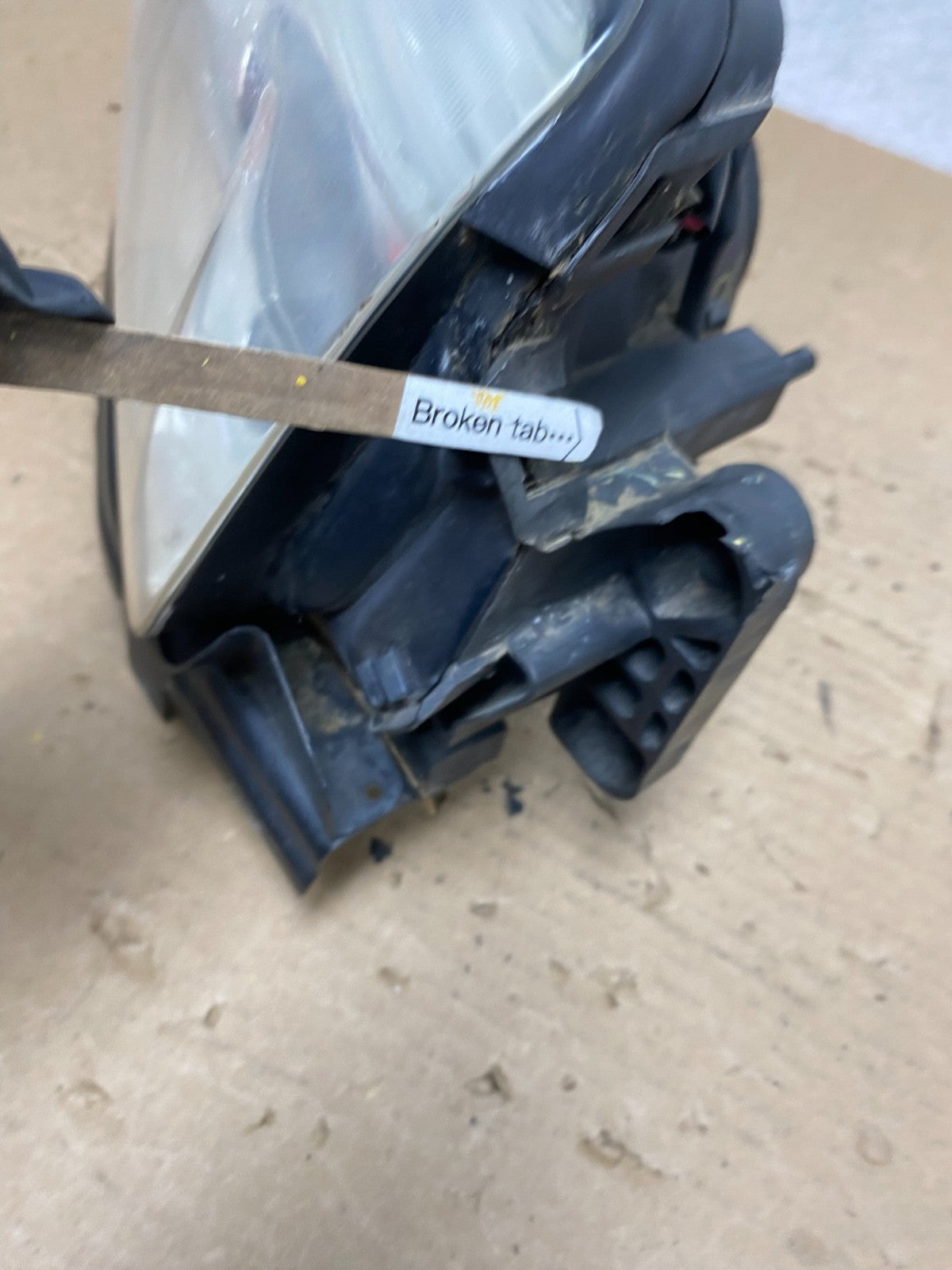 2006-2008 Subaru Forester Right Passenger Rh Headlight Halogen AD4057 DW5