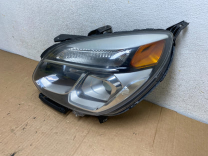 2016-2018 Chevrolet Equinox Left Driver LH Halogen Headlight AI8867 DW1
