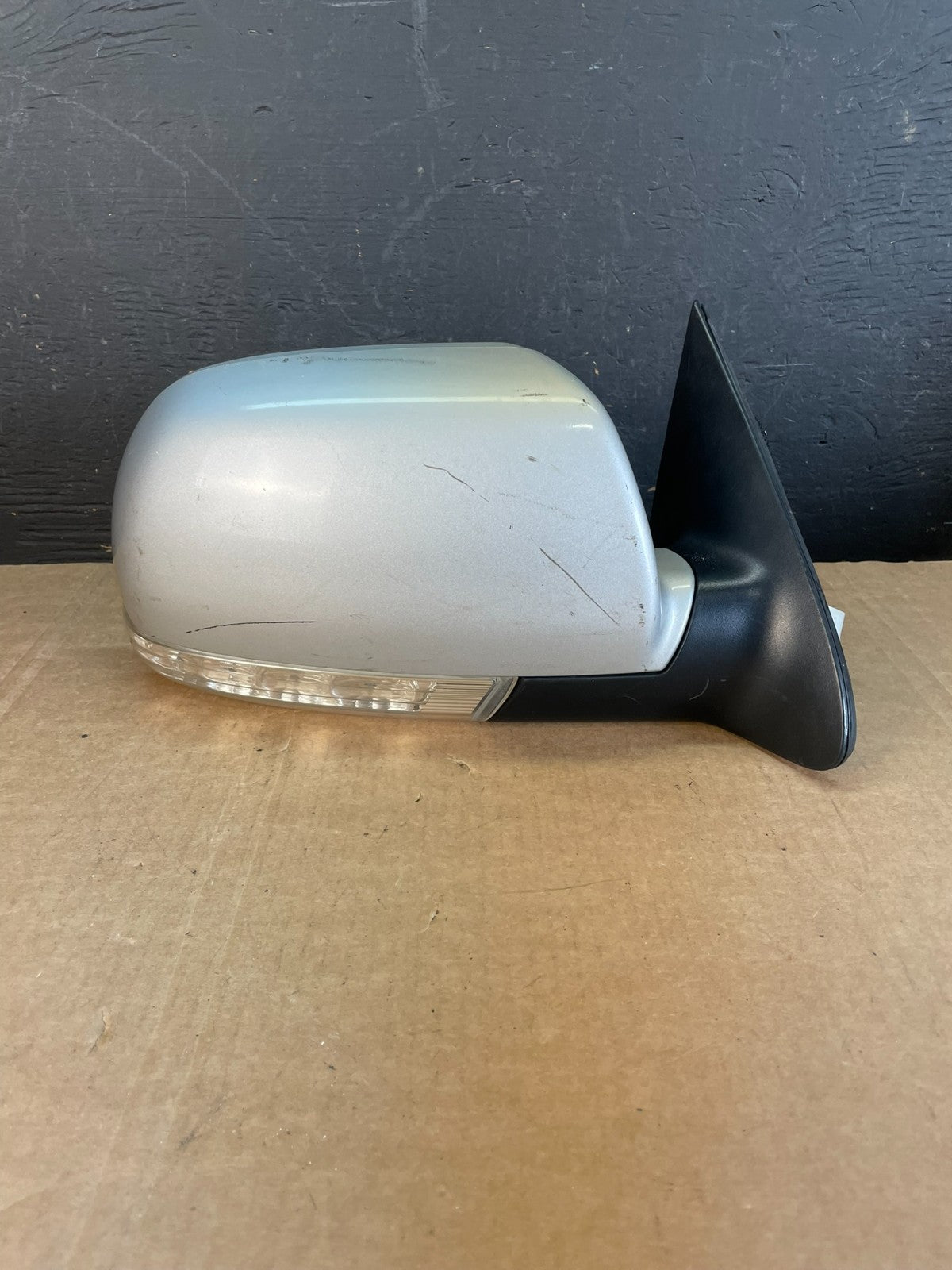 2007 - 2012 Hyundai Veracruz Right Passenger View Turn Sgn Door Mirror AE8316 DW0