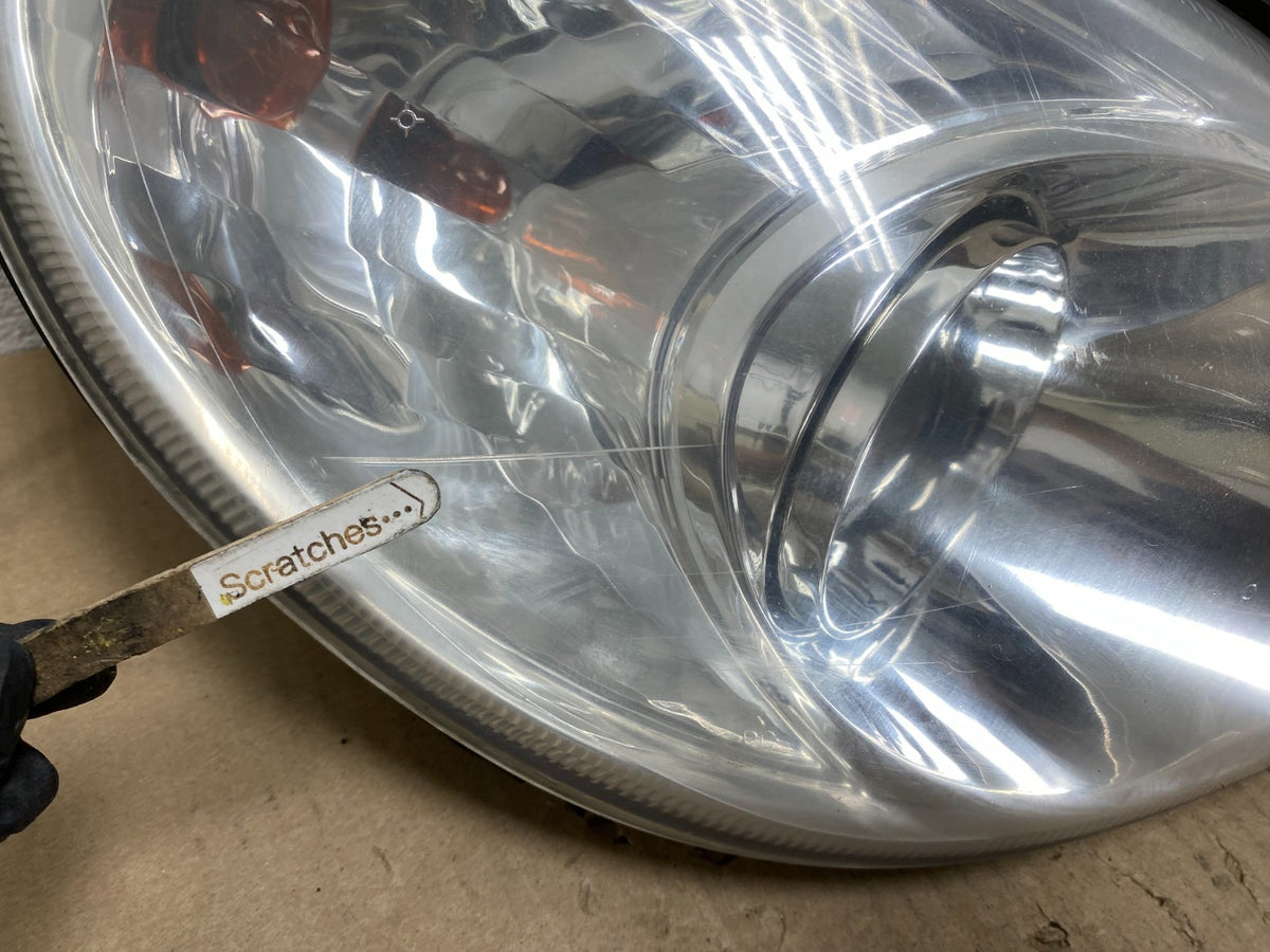 2002-2005 Hyundai Sonata Right Passenger Headlight Halogen AH7630 DW3