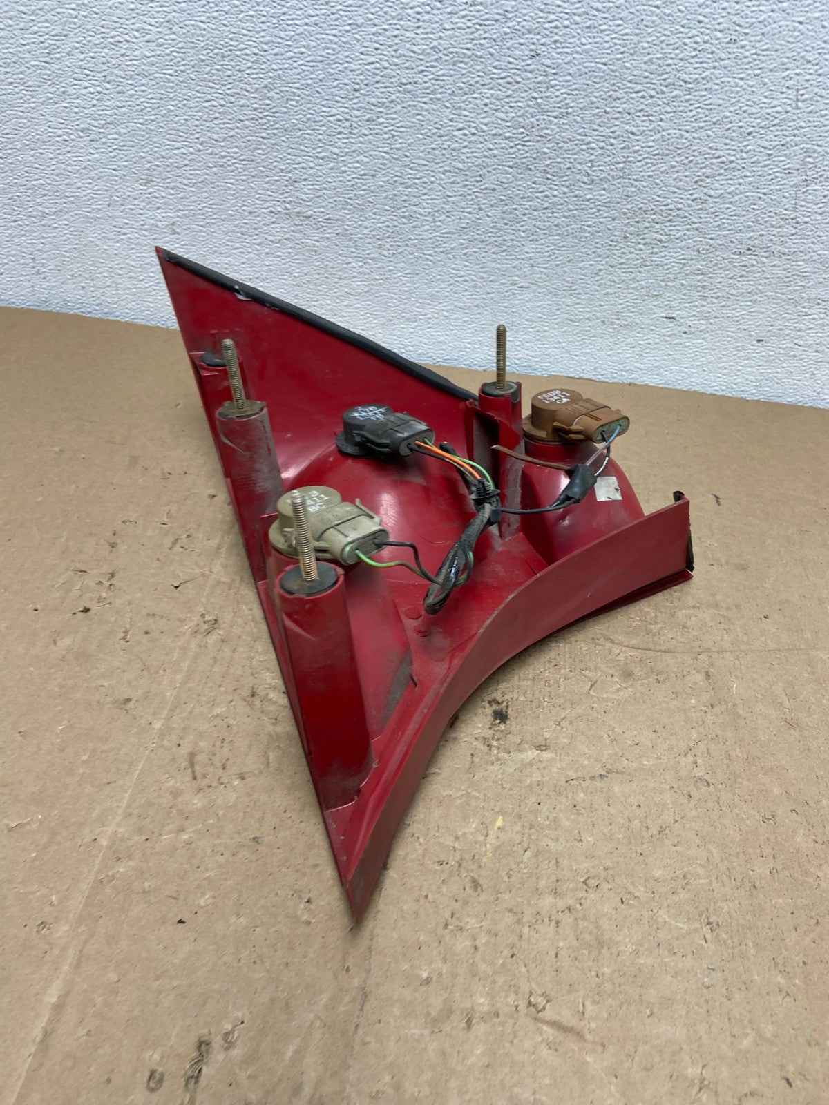 2000 to 2004 Ford Focus Right Passenger RH Side Tail Light AC5929 LK7