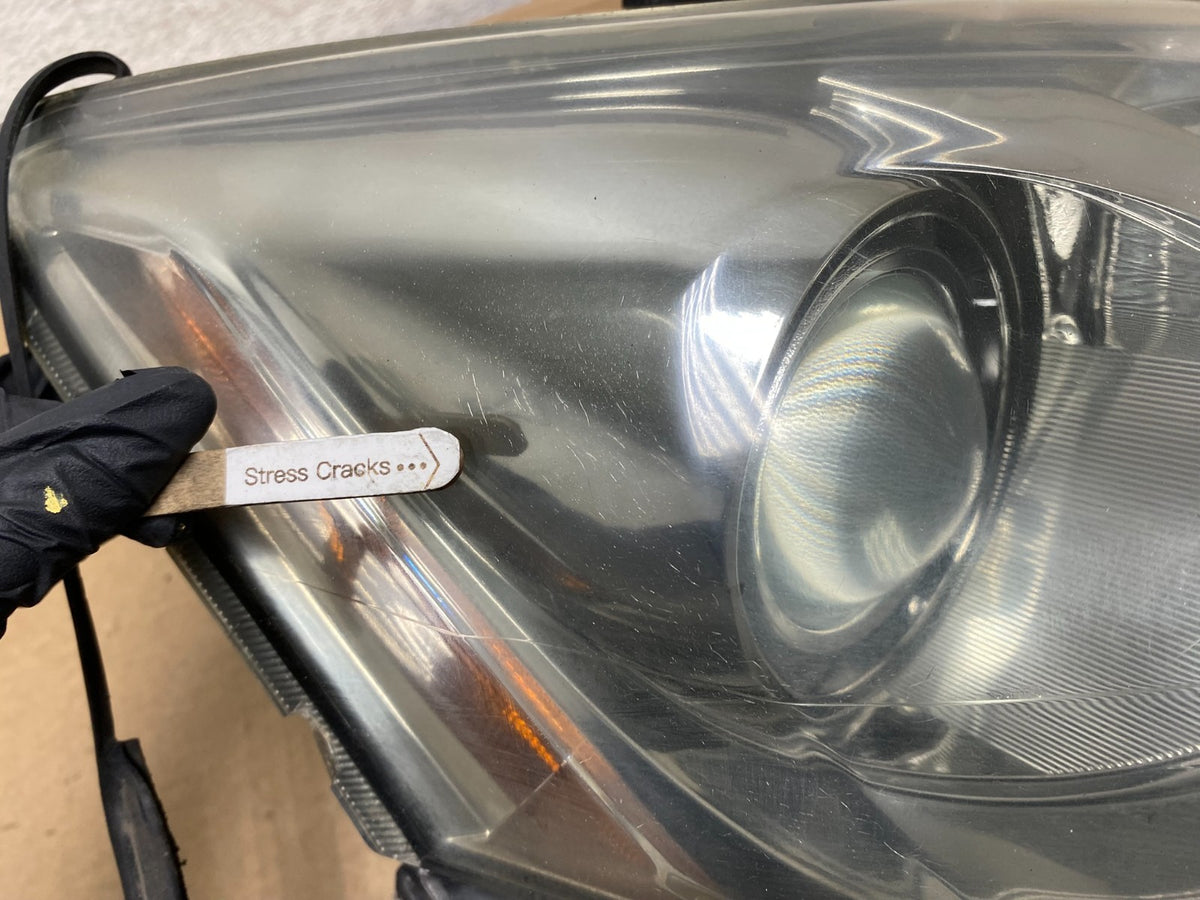 2006 - 2010 Lexus IS250 Right Passenger RH Side Halogen Headlight AH9033 DW3