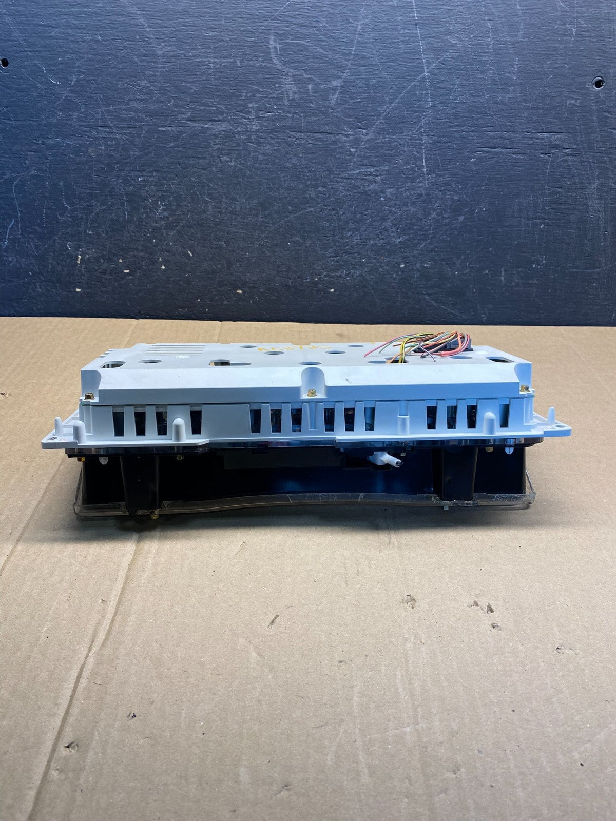 1998 to 2002 Lincoln Town Car Speedometer Gauge Cluster AG3735 DW5