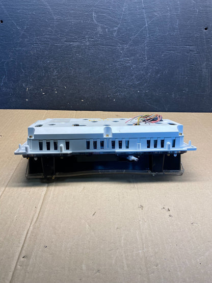 1998 to 2002 Lincoln Town Car Speedometer Gauge Cluster AG3735 DW5