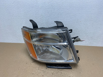 2012 to 2021 Nissan NV1500 NV2500 NV3500 Right Passenger Headlight AE7058 DW0