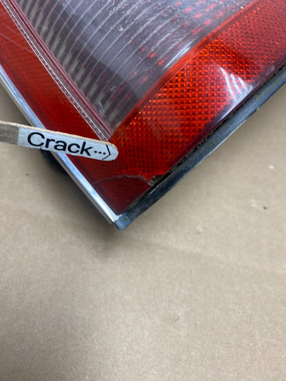 1990 - 1993 Cadillac Allante Left Driver LH Tail Light J9266 OEM DG5