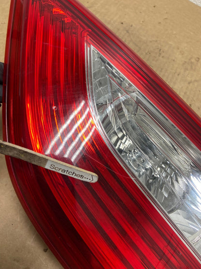 2011-2017 Nissan Quest Left Driver Lh Side Inner Tail Light AG1073 LK3