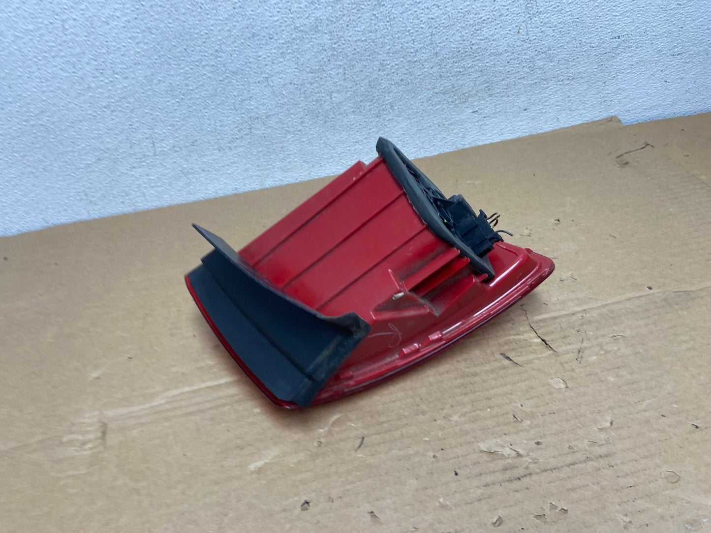 2011 to 2014 Volkswagen Jetta Right Passenger Rh Side Tail Light AD3901 LK3