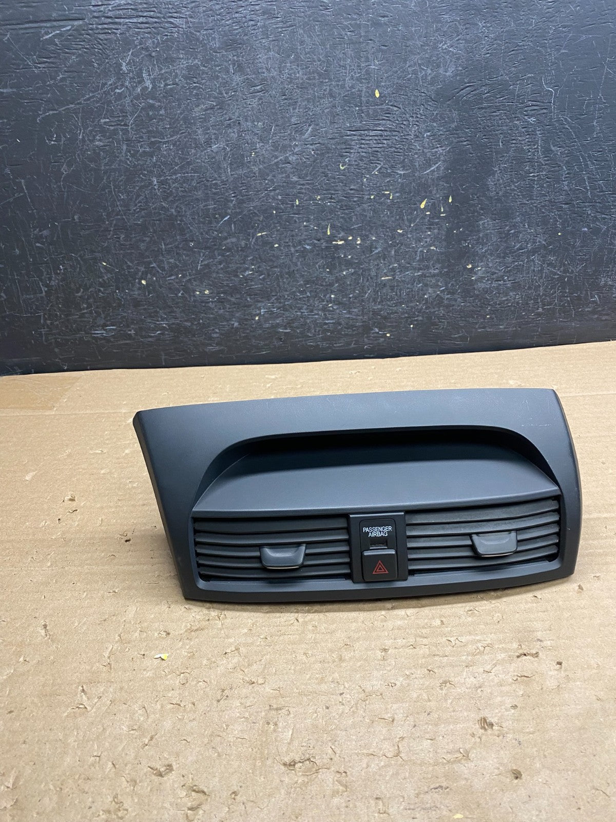 2004 to 2008 Acura TL Front Dash Dashboard AC Center Clock Air Vent AG8419 DG0