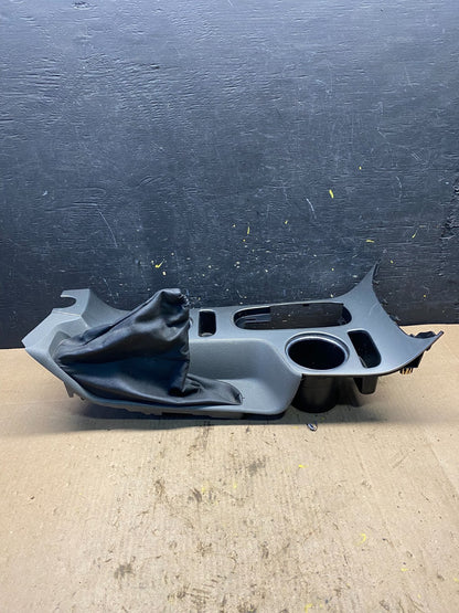 2014-2016 Chevrolet Malibu Center Floor Shifter Cup Holder Trim Bezel R8519 DG2