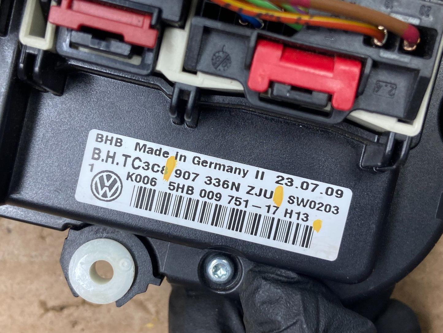 2009 - 2011 Volkswagen CC Center Climate Control Panel AC Heater AA7940 DG5