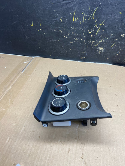 2011 to 2015 Nissan Rogue Heater Temperature AC Climate Control OEM AB1946 DG1