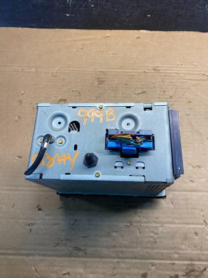1997 to 2003 Buick Lesabre AM/FM Stereo Cassette Radio AD9626 DG5