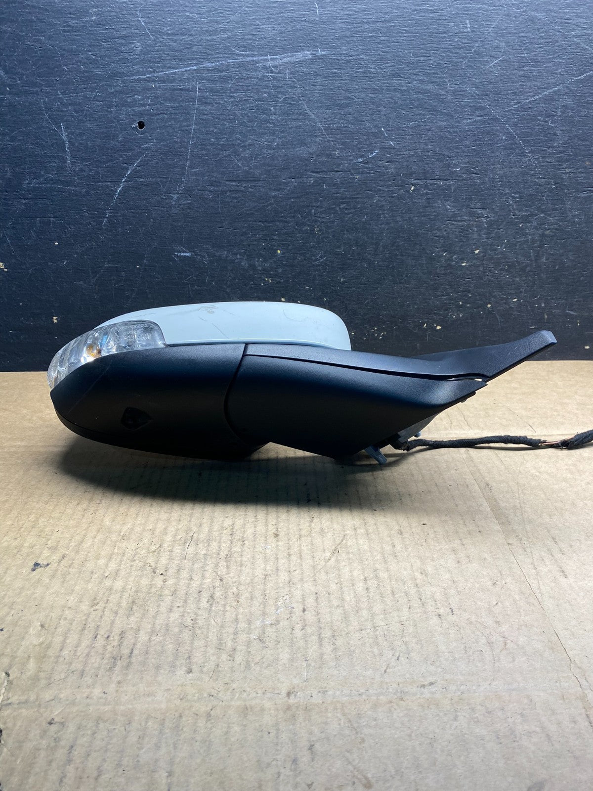 2007 to 2011 Volvo S40 V50 Right Passenger RH View Door Mirror AB4038 MS3