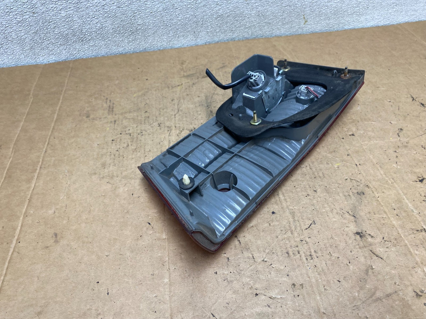 2005 Honda Accord Sedan Right Passenger Inner Tail Light Oem T3176 DW5