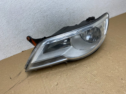 2009 to 2011 Volkswagen Tiguan Left Driver LH Halogen Headlight AG0487 DW2