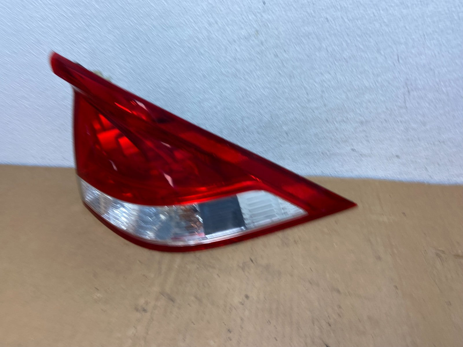 2010-2011 Honda Insight Right Passenger RH Side Tail Light AC8514 DW1