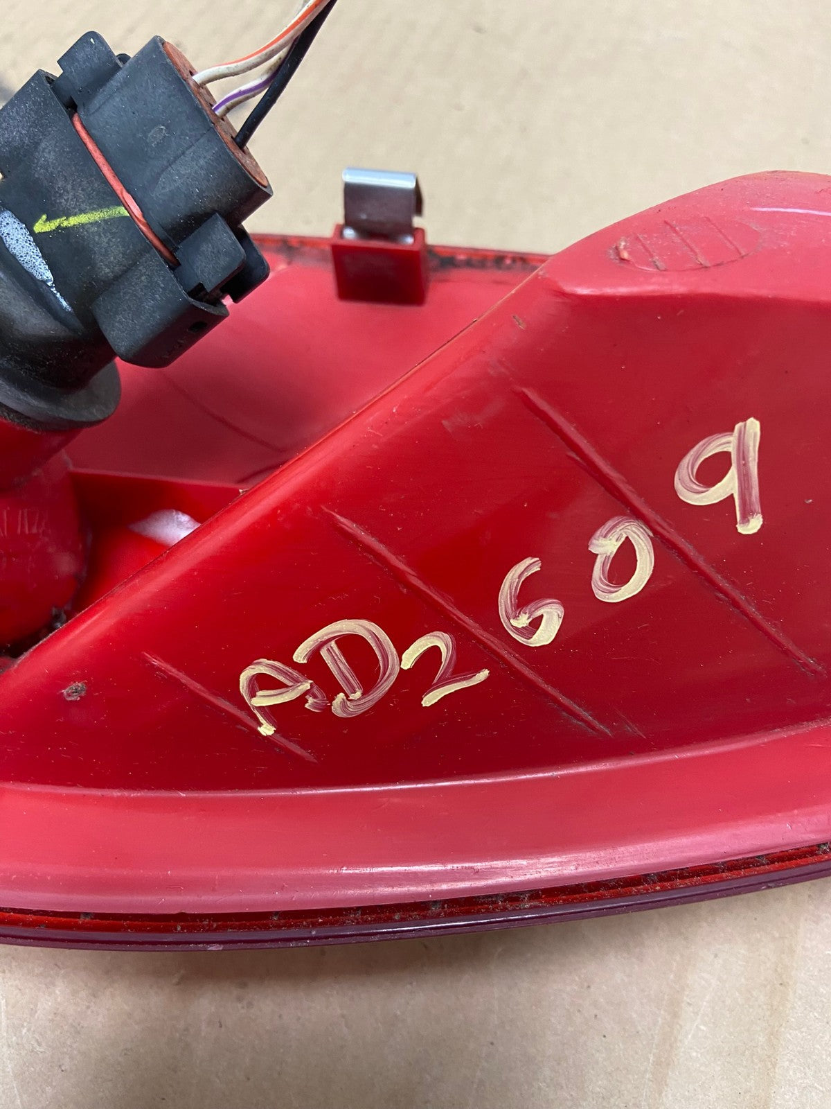 2006 to 2010 Chrysler PT Cruiser Right Passenger RH Tail Light AD2609 LK9