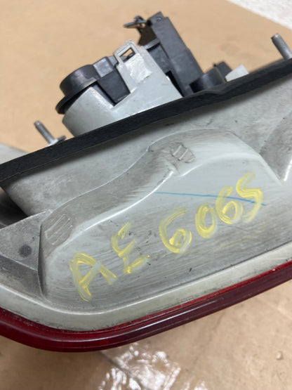 2009 2010 BMW 328i 3 Series Right Passenger RH Side Tail Light AE6065 LK6