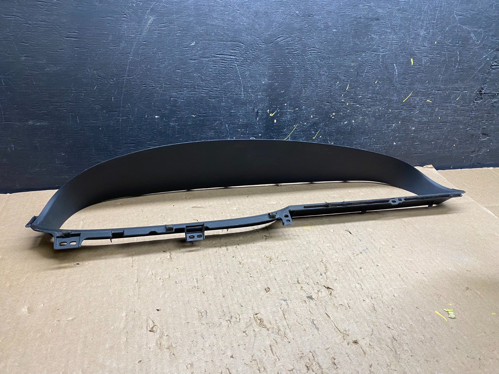 2005 to 2010 Toyota Avalon Cluster Speedometer Instrument Bezel T5805 DG1