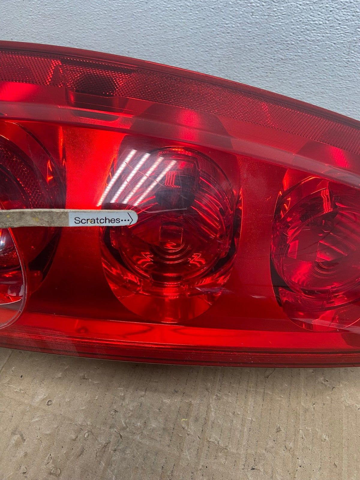 2007 to 2011 GMC Yukon Left Driver LH Side Tail Light AB8296 LK3