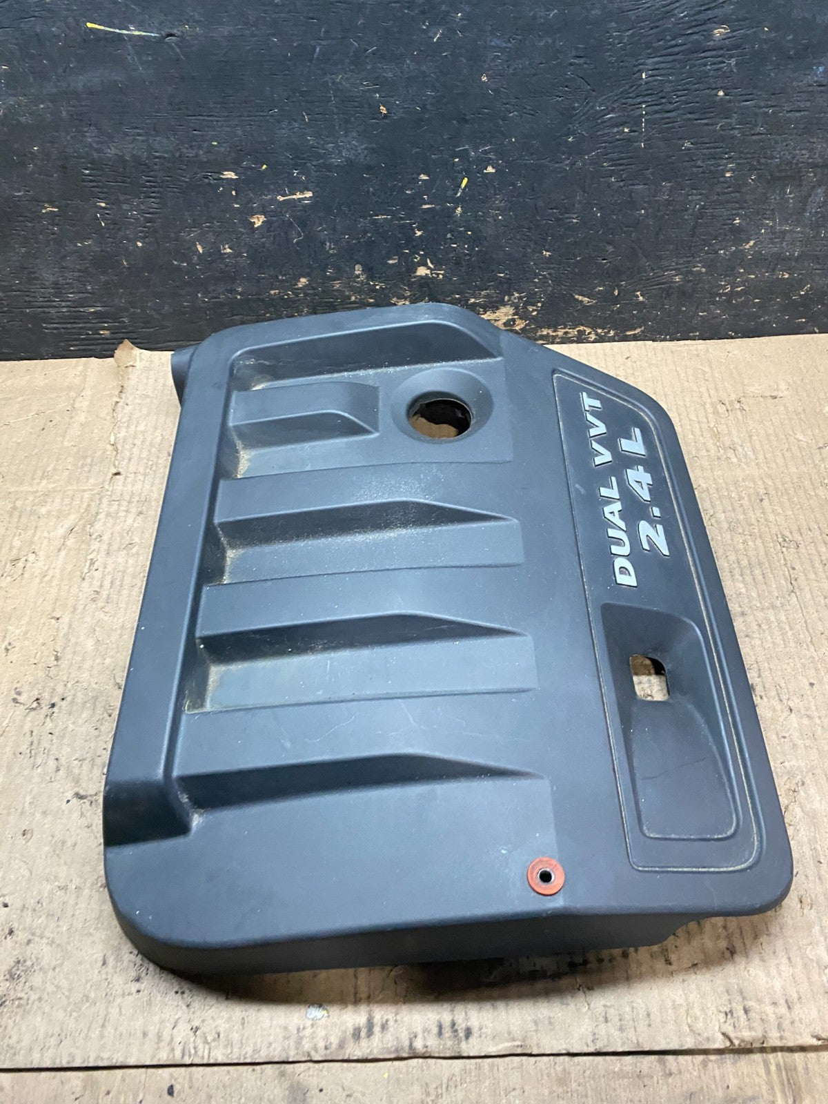 2012 to 2014 Chrysler 200 Engine Cover Top Lid Cover U6138 DG3