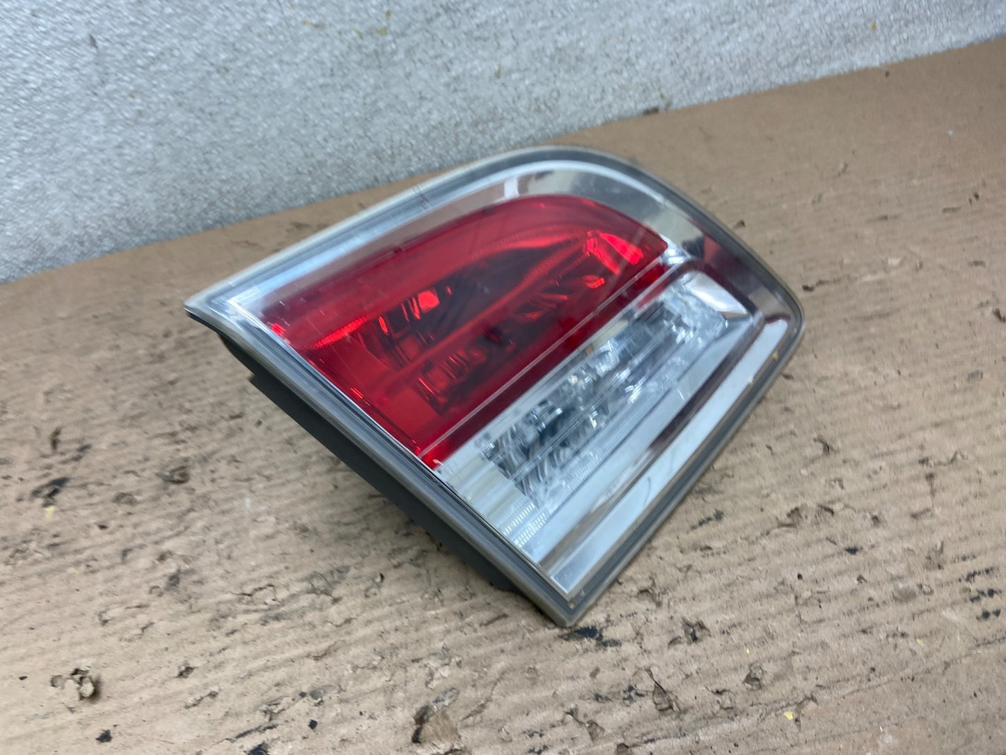 2007 2008 2009 Mazda Cx-9 Left Driver Lh Side Inner Tail Light Oem AA9758 LK2