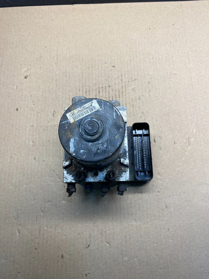 2013 to 2016 Dodge Ram 1500 ABS Anti Lock Brake Pump AH3190 DG1