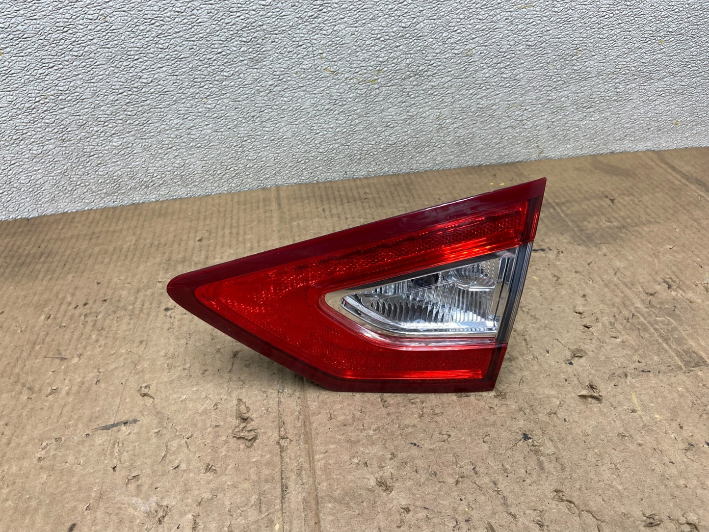 2013 to 2016 Ford Fusion Right Passenger RH Side Tail Light Inner Oem AA8205 LK0