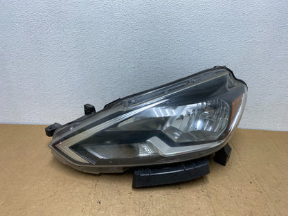 2016 2017 2018 Nissan Sentra Front Left Driver LH Halogen Headlight AD0687 DW0